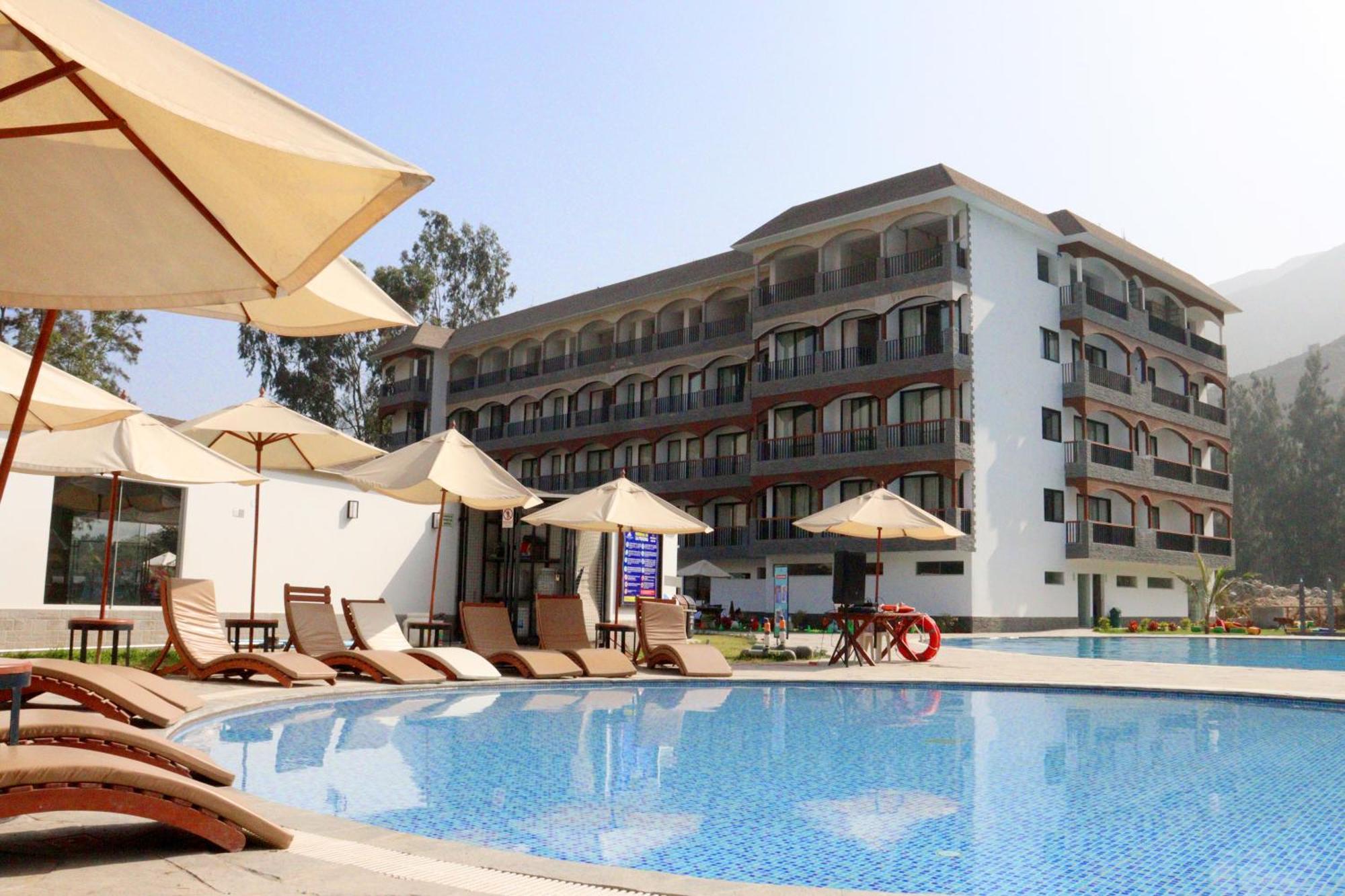 سيينيغيلا Ribera Del Rio Club Resort المظهر الخارجي الصورة